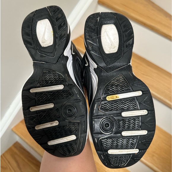 nike shoes - Picture 7 of 7